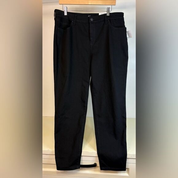 Style & Co. Pants - NWT Style & Co curvy skinny black jeans 16s